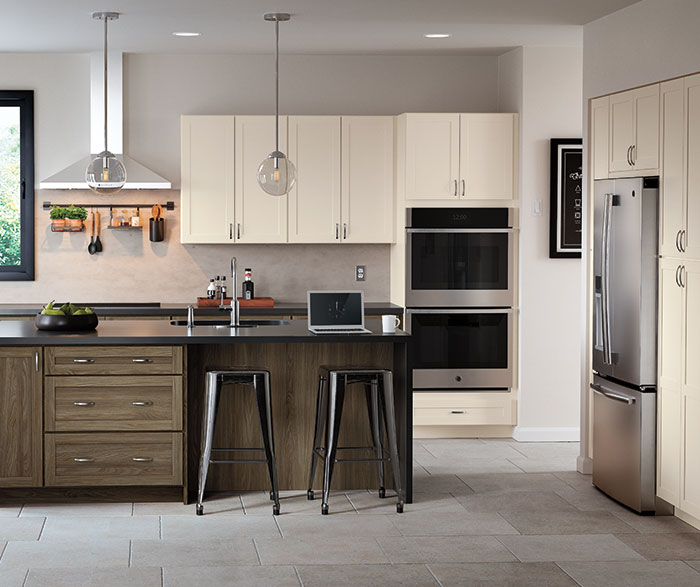 Contemporary Purestyle Shaker Kitchen Cabinets Aristokraft Cabinetry